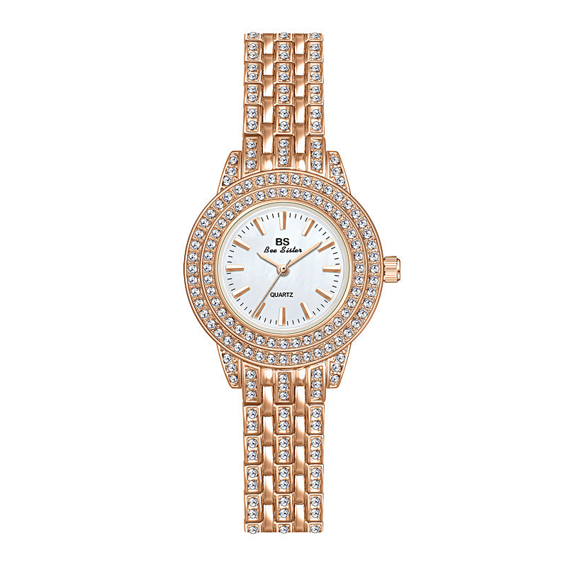 Montre de luxe pour femmes avec cadran en nacre et diamants