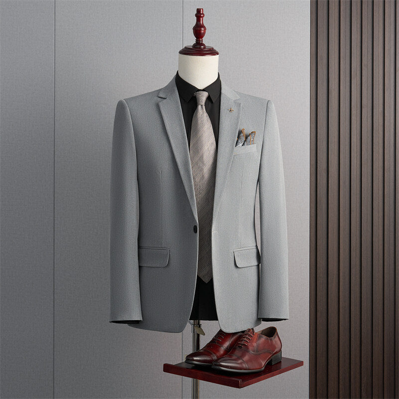 Ensemble de costume trois pièces homme coupe slim