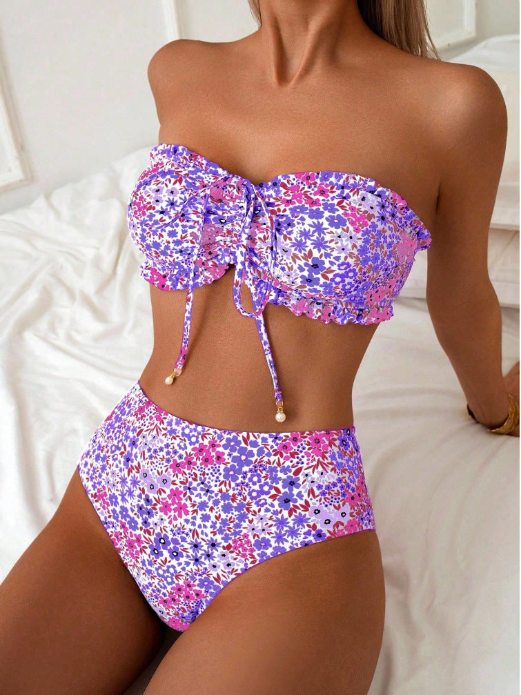 Maillot de bain à bretelles et imprimé floral