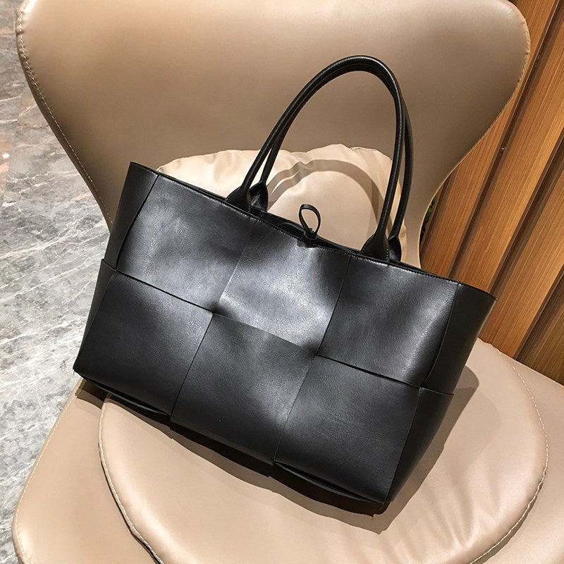 Sac fourre-tout tissé en cuir véritable