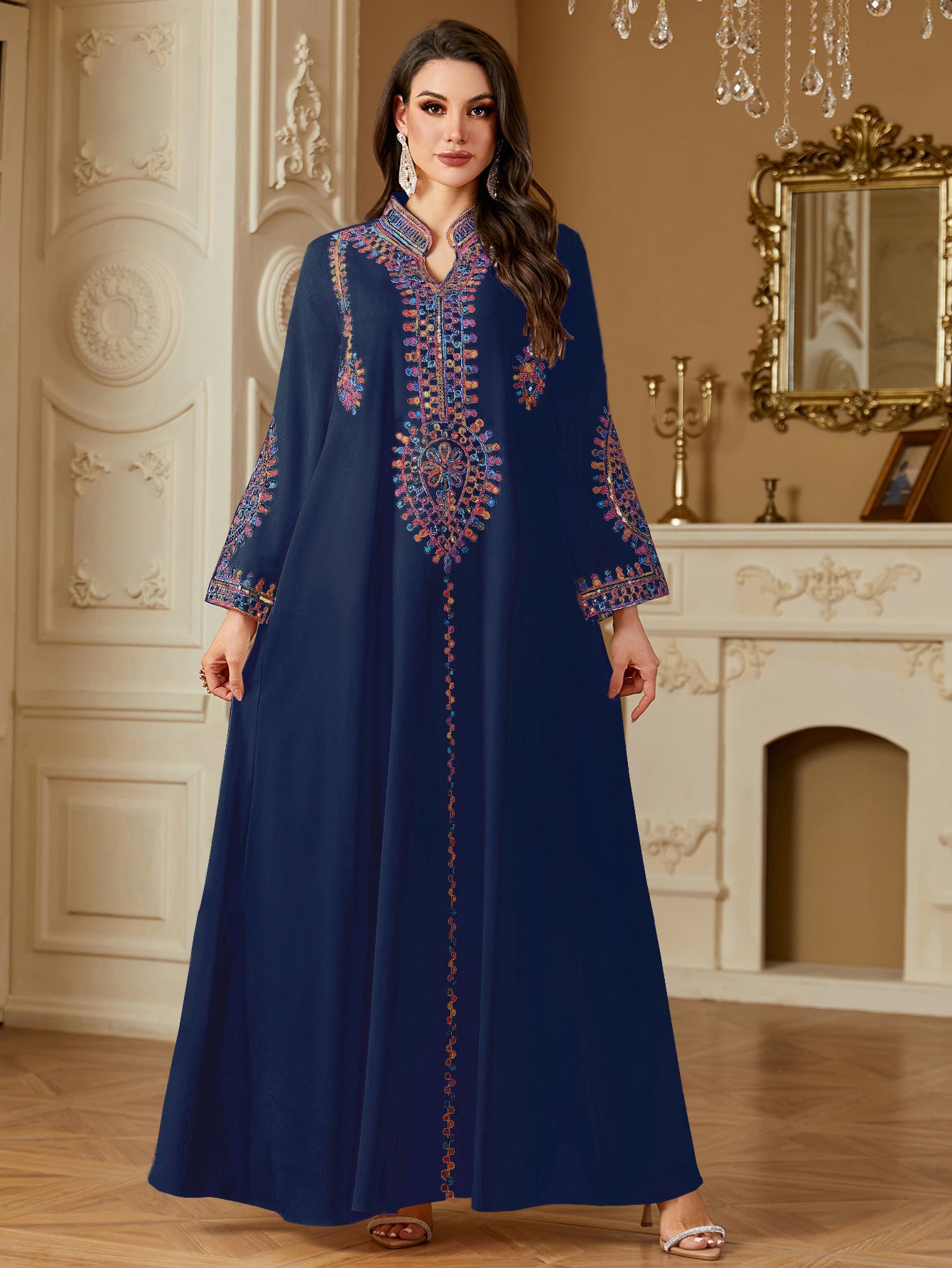 Robe brodée