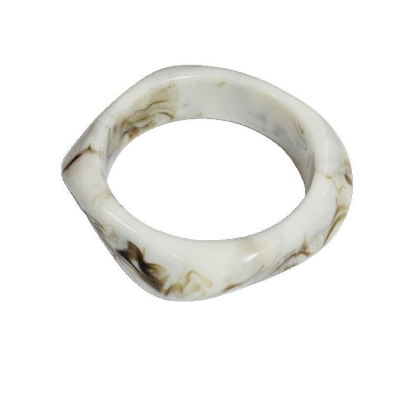 Bracelet géométrique irrégulier en résine pour femme