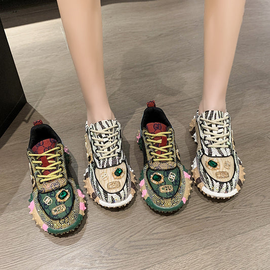 Chaussures :Baskets à plateforme avec lettres en strass pour femmes