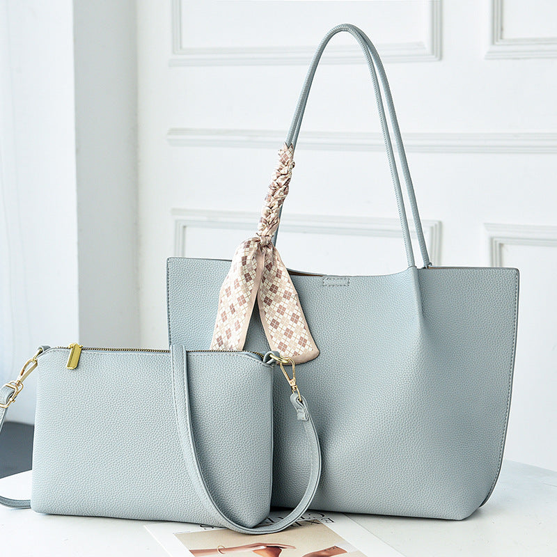 Sac bandoulière à pompons et perles tendance
