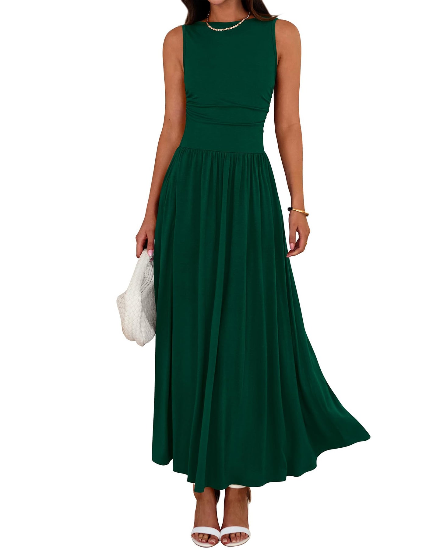 Robe longue à poches plissées