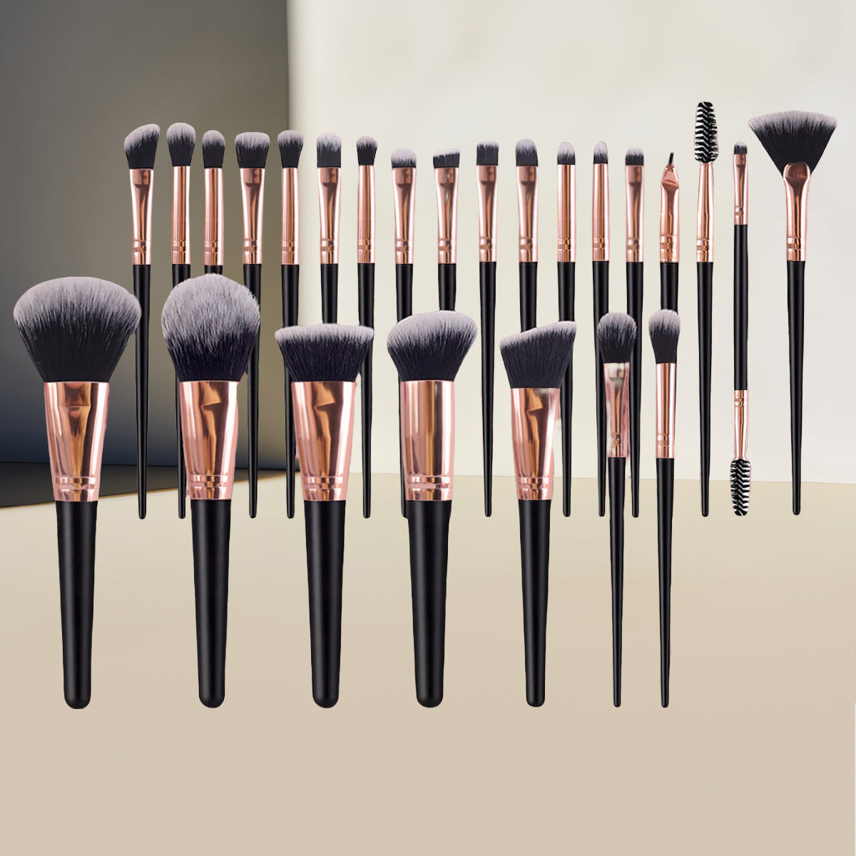 Ensemble de pinceaux de maquillage avec trousse de toilette