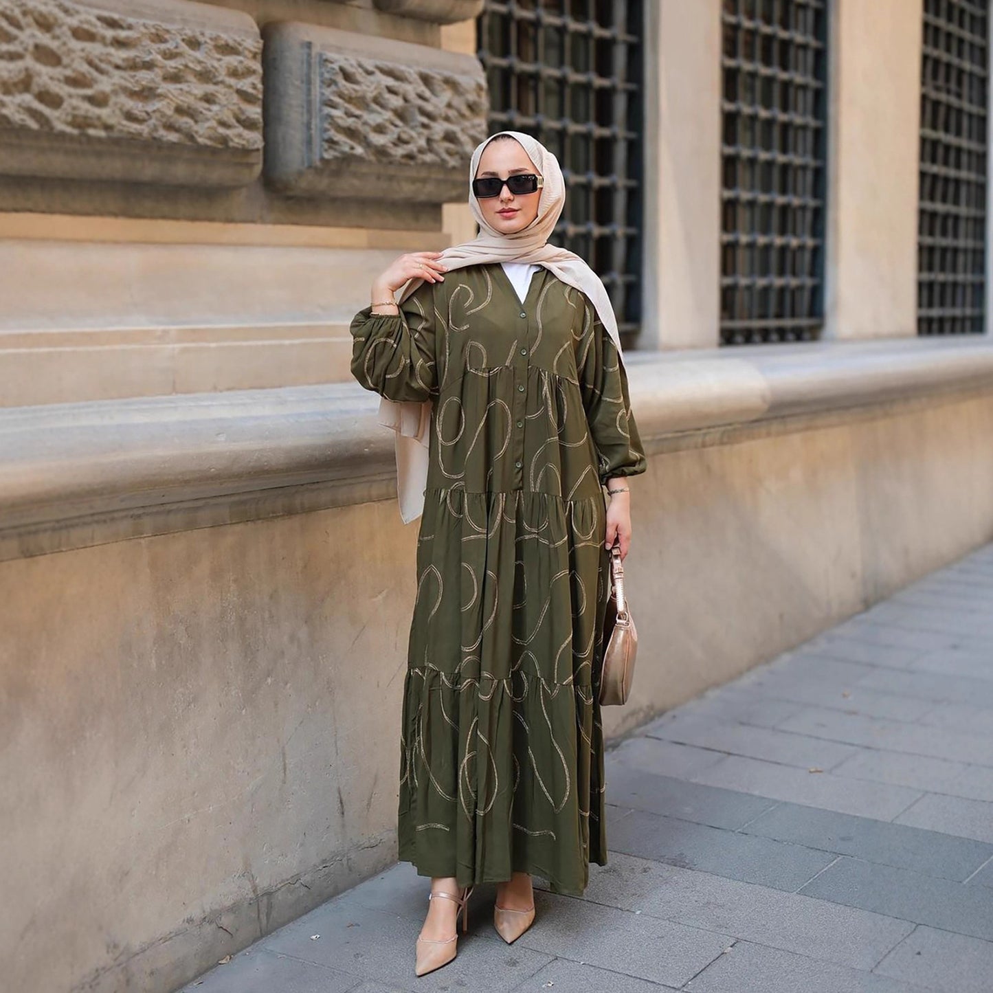 Robe longue ample patchwork imprimée à col en V