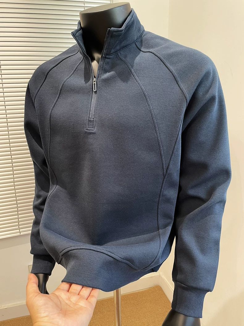 Sweat-shirt à demi-fermeture éclair pour hommes