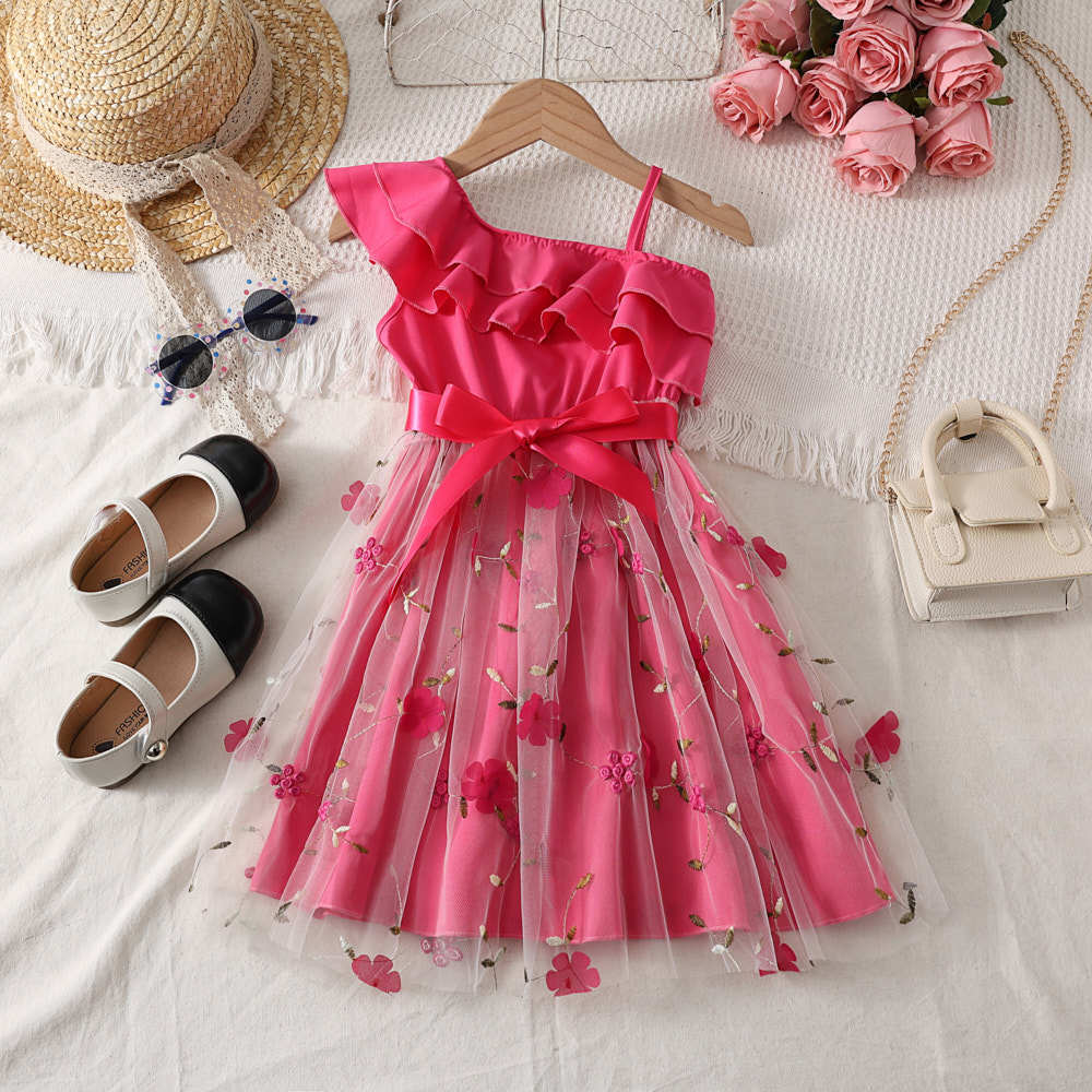 Robe à bretelles