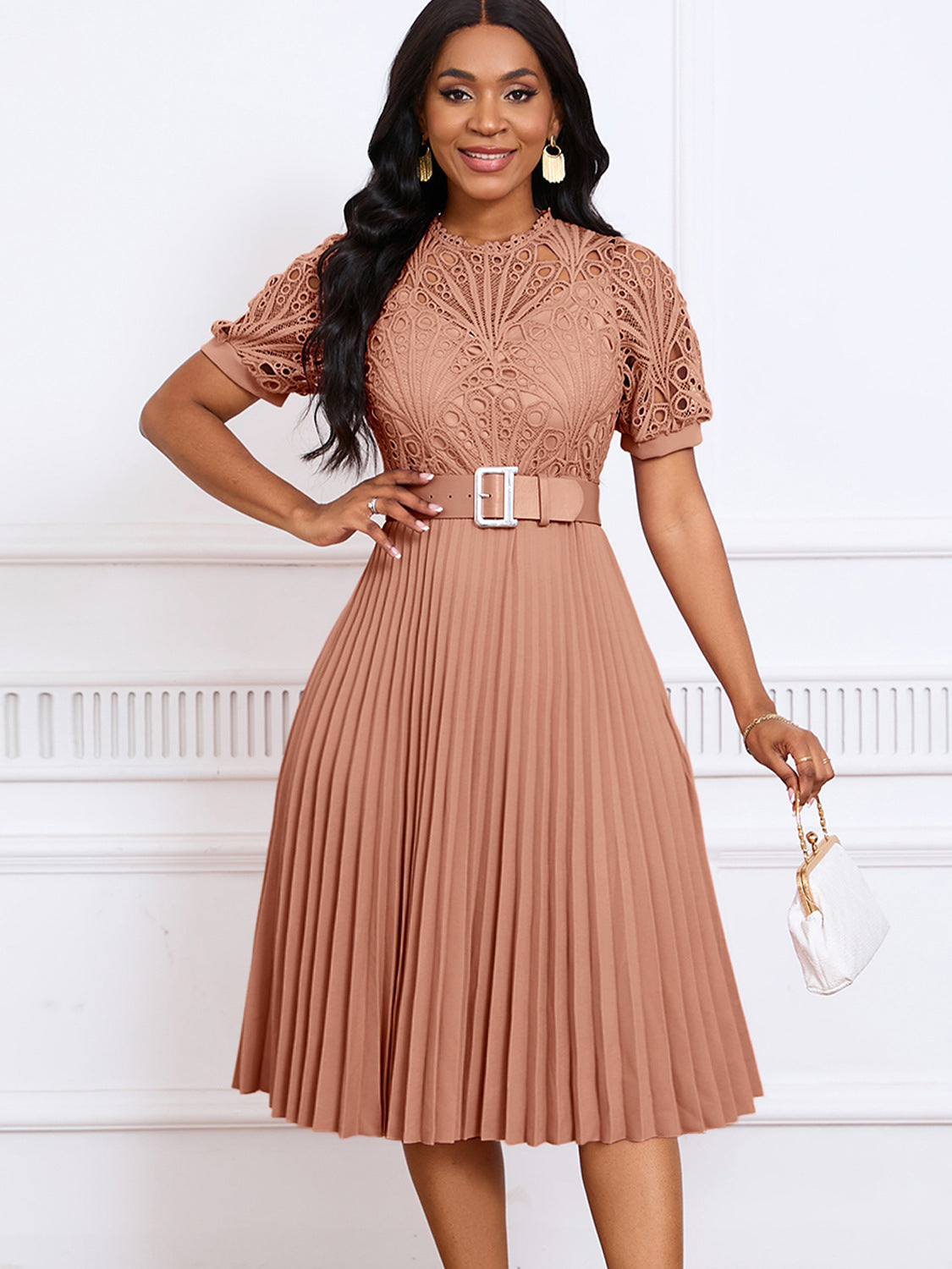 Robe à capuche plissée en dentelle pour femmes