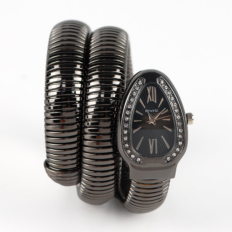 Montre en quartz bracelet serpent à la mode