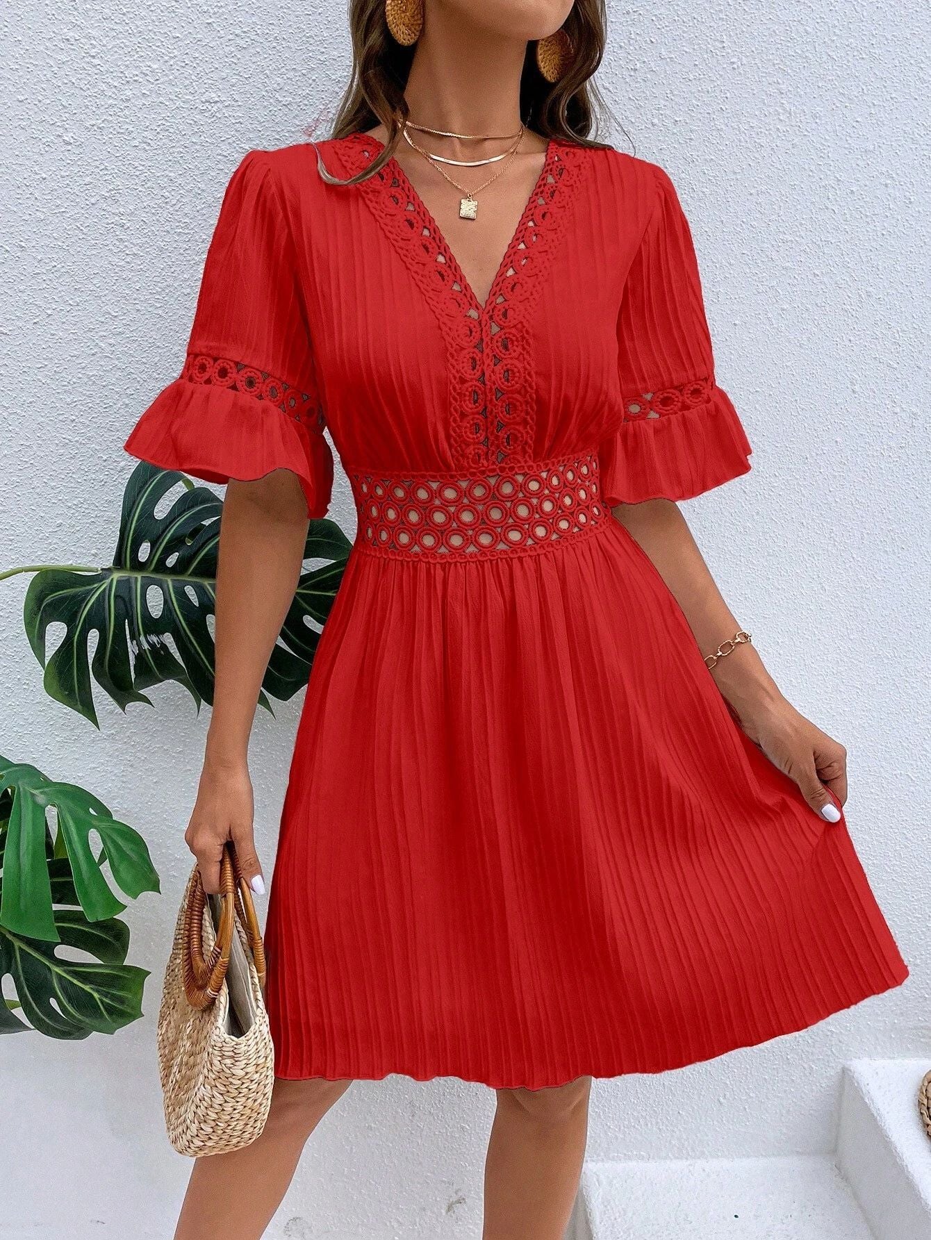 Robe à taille cintrée