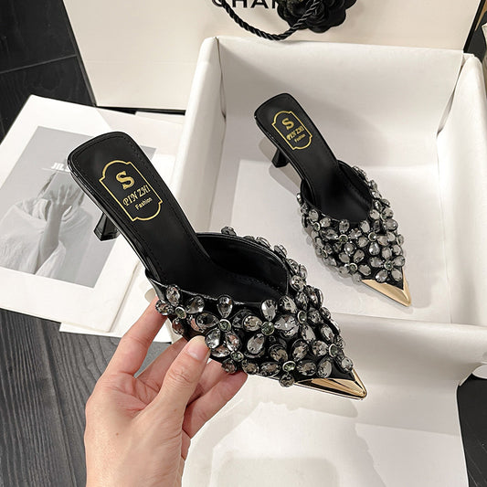 Chaussures :Pantoufles à talons hauts à bout pointu ornées de perles