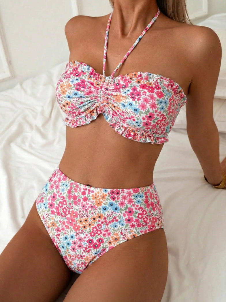 Maillot de bain à bretelles et imprimé floral