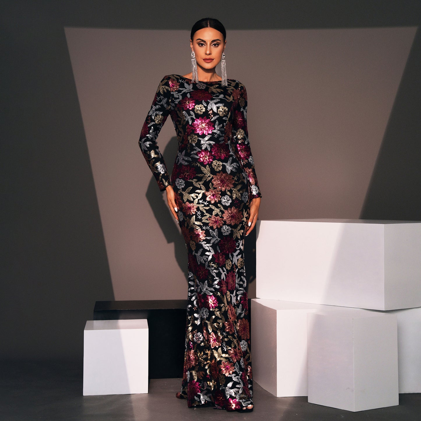 Robe de soirée élégante à manches longues en sequins