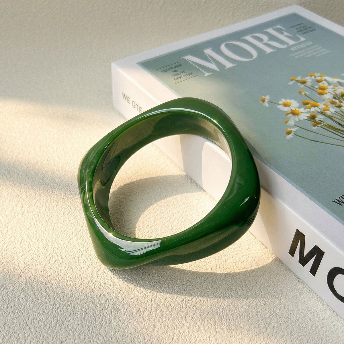 Bracelets en résine à motifs géométriques irréguliers et dégradés
