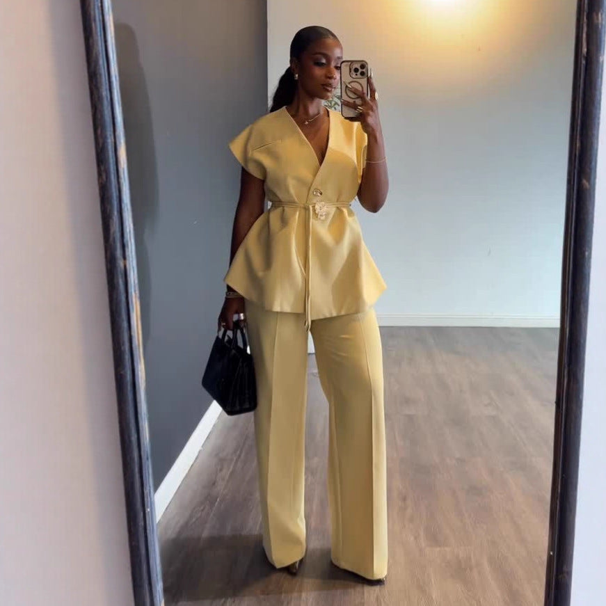 Haut sans manches a col en V pour femme et pantalon a jambes larges