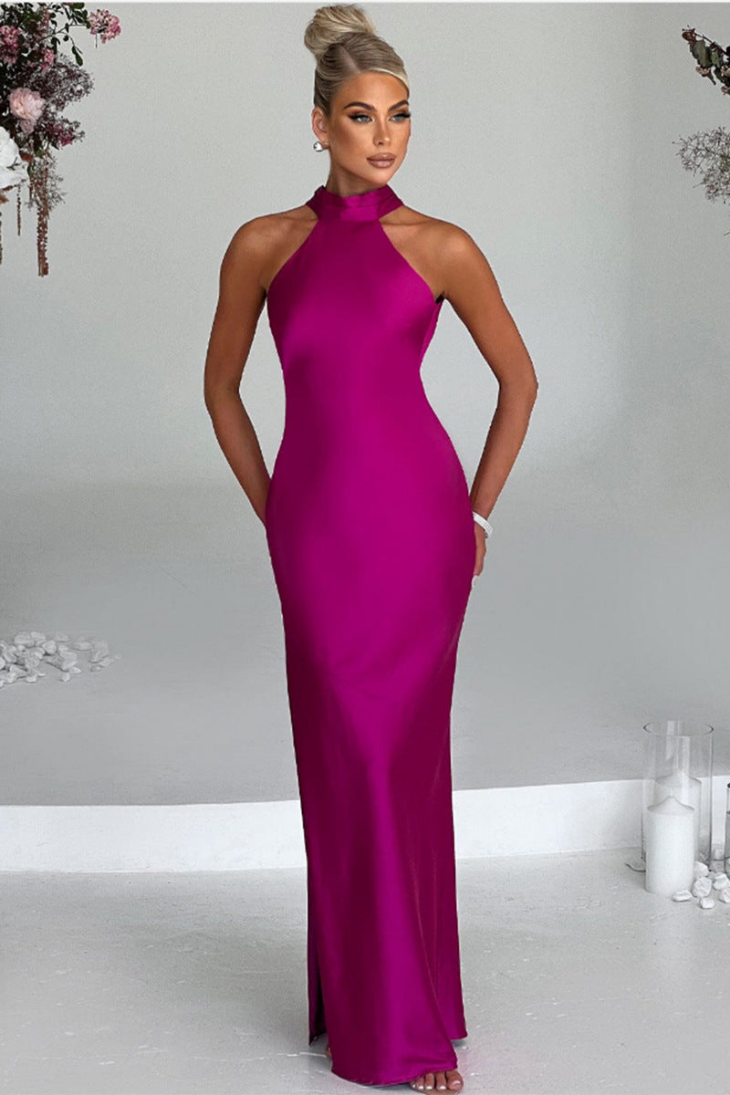 Robe fendue en satin au style design