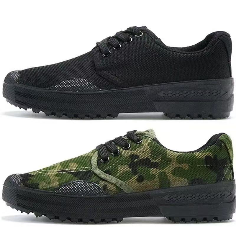 Chaussures de libération