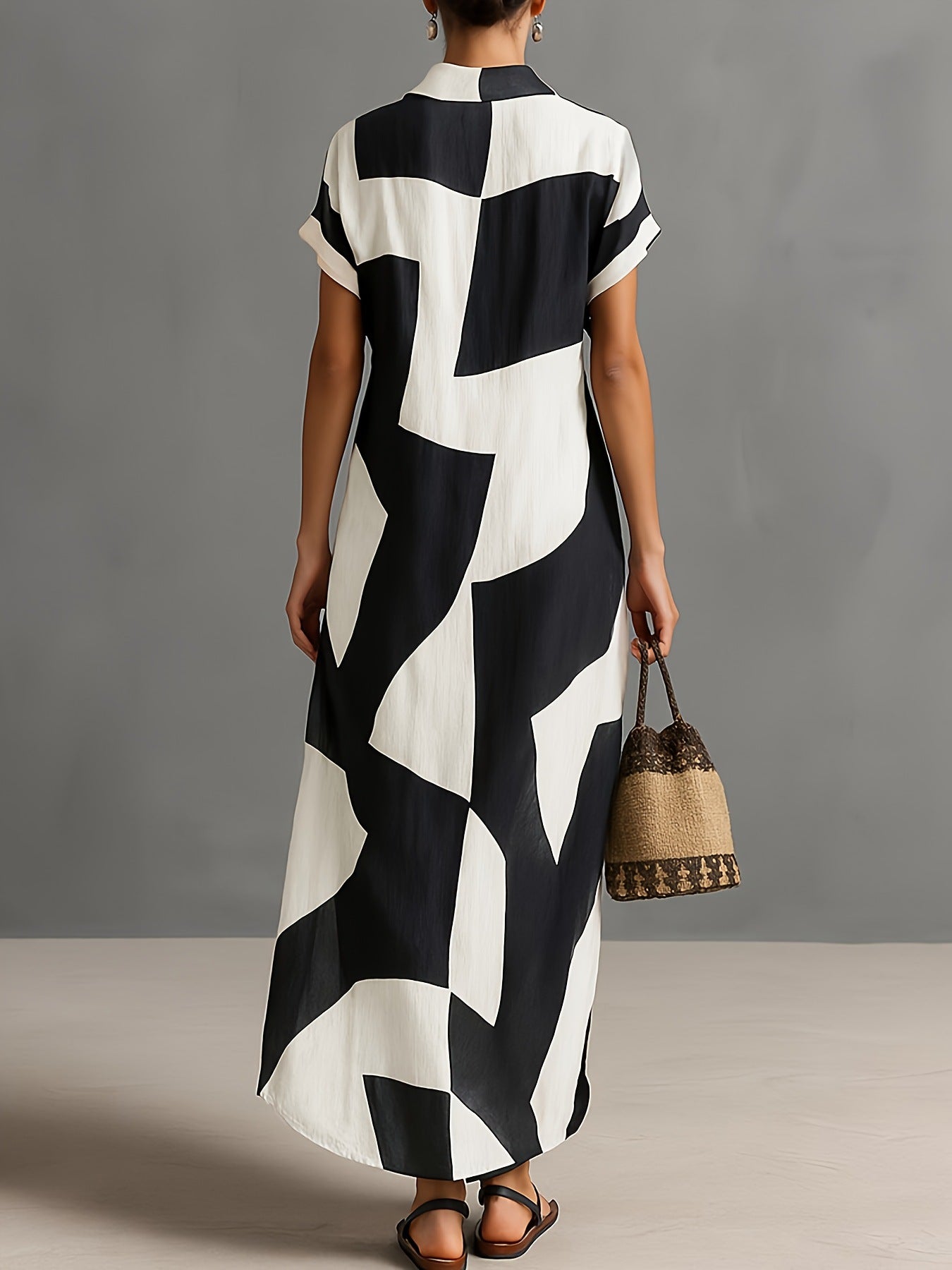 Robe chemise pour femmes à manches courtes avec col et imprimé géométrique