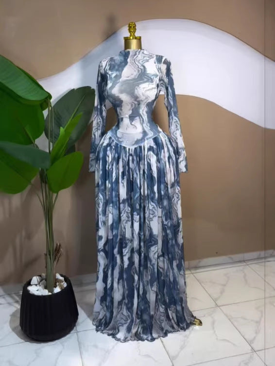 Robe longue plissée en maille imprimée pour femmes