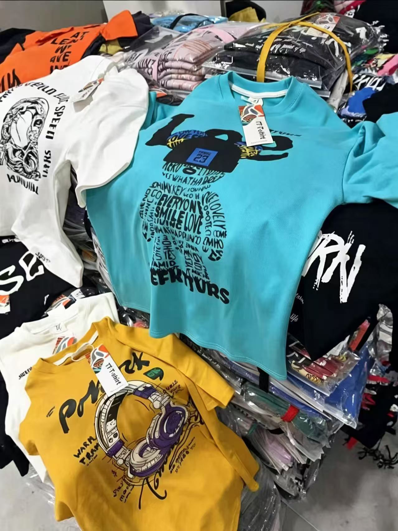 T-shirt à col rond en coton épais