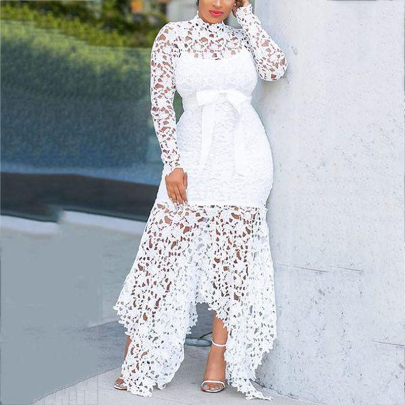 Robe à manches longues en dentelle ajourée